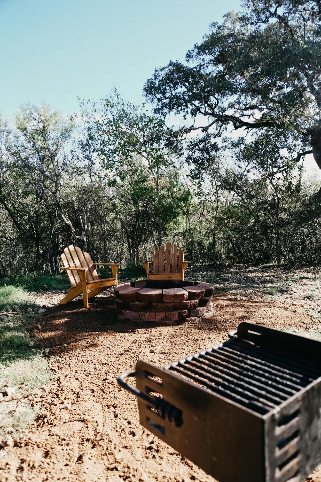The Maverick: A-Frame W/ Hammock And Tree Top View Ню Браунфелс Екстериор снимка