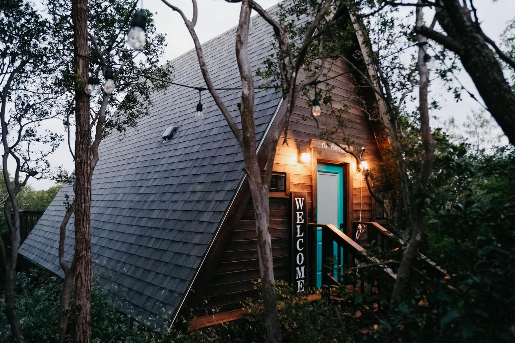 The Maverick: A-Frame W/ Hammock And Tree Top View Ню Браунфелс Екстериор снимка